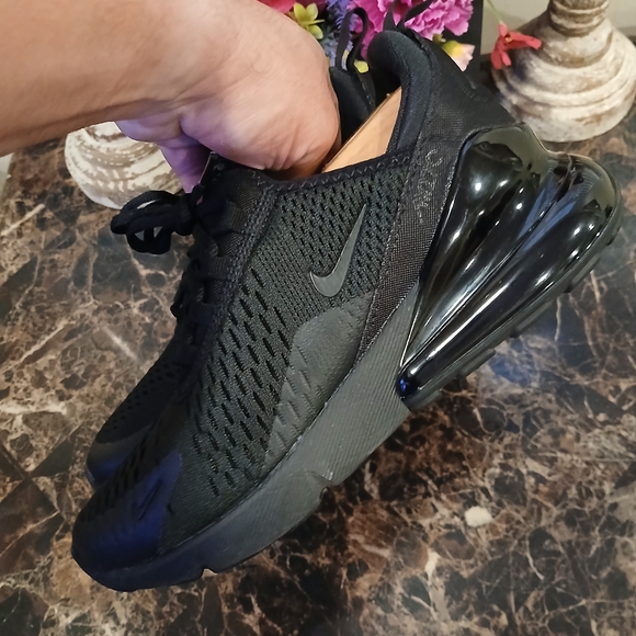 Nike Air Max 270 Streetwear/Lifestyle Shoes Size 7 Youth/8.5 Women - Picture 6 of 10
